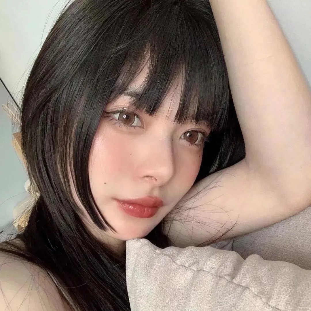 下方的恶魔海报